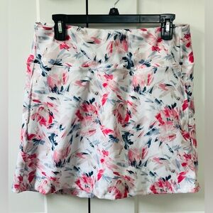 NWOT VOGO Athletica Pink, White‎ & Blue Abstract Floral Skort, Size XL